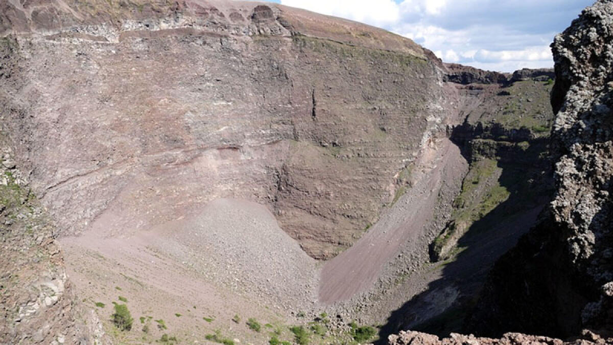 Scossa nel cratere del Vesuvio - 