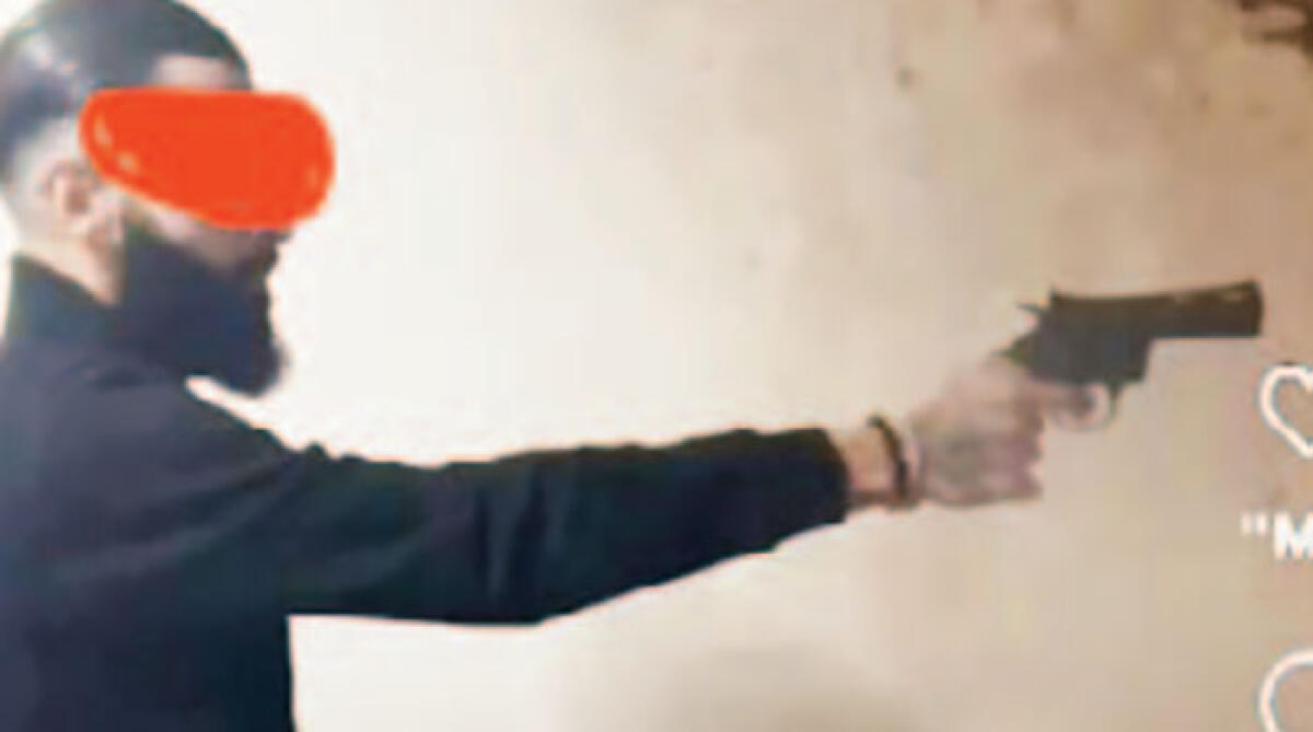 Video con spari e minacce nel Vesuviano: scoperto grazie a Instragram - 