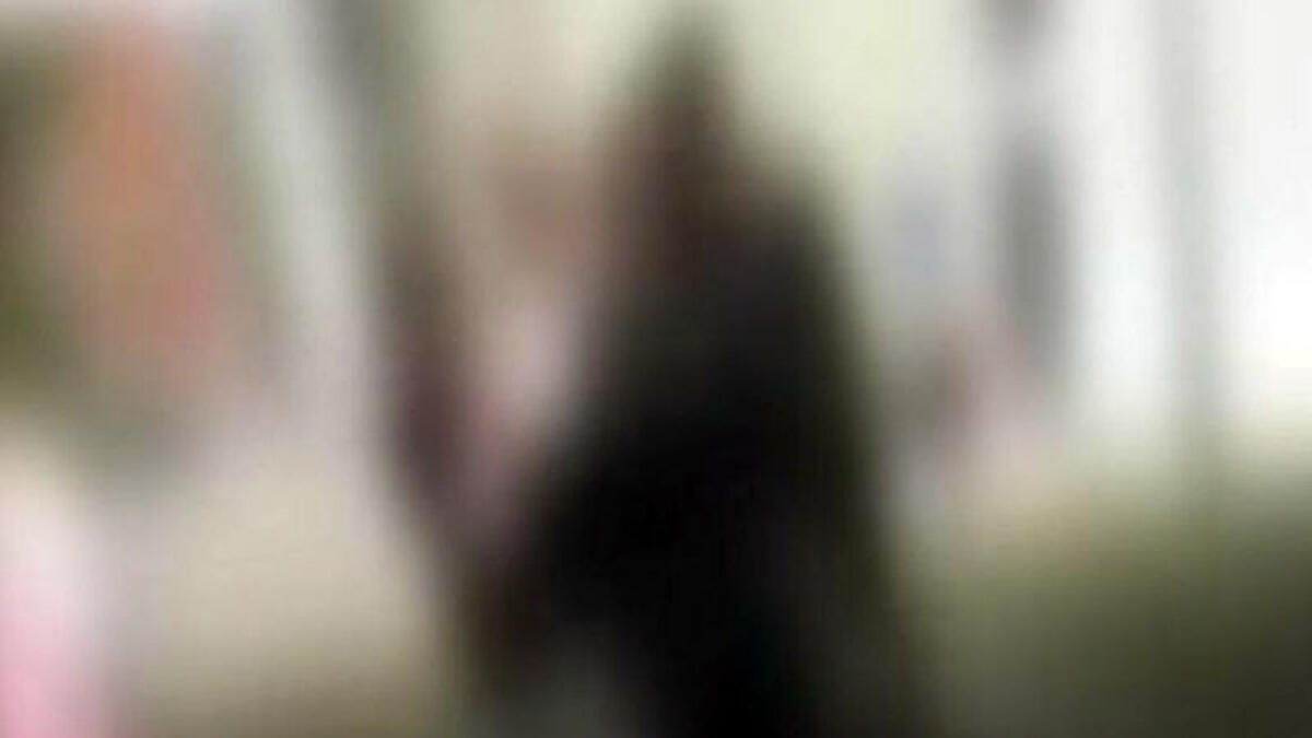 Rissa tra ragazze davanti scuola nei Paesi Vesuviani: il video virale sul web - 