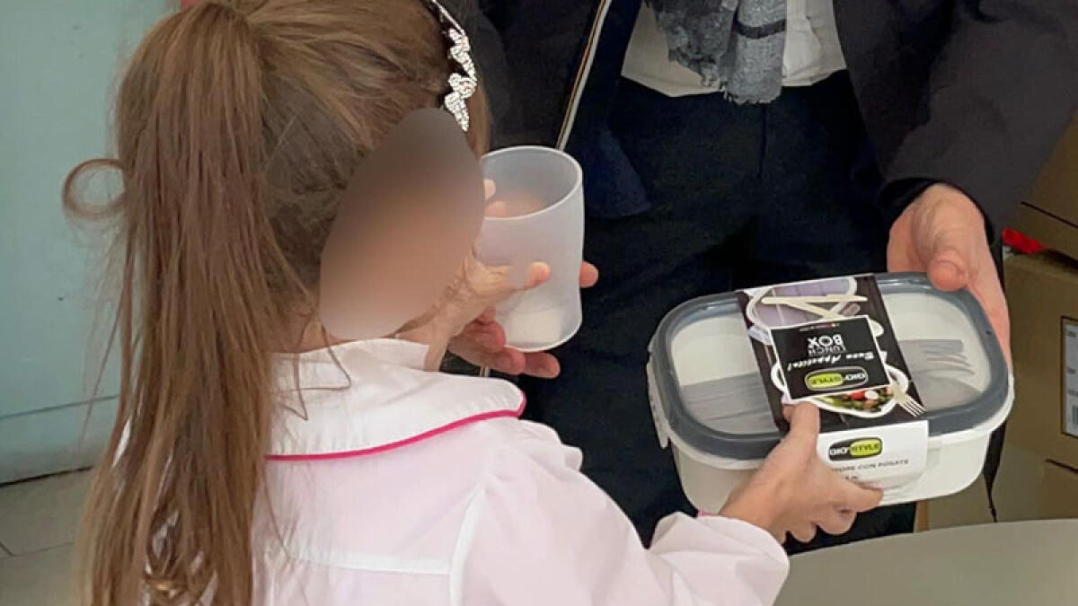 Nolano, kit plastic free fornito agli alunni - 