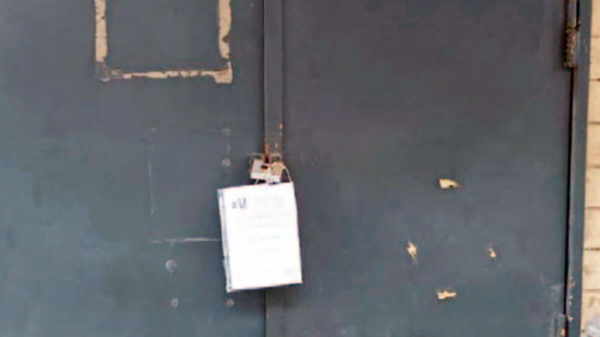 Colpo al commercio, sigilli a una lavanderia del circuito turistico - 