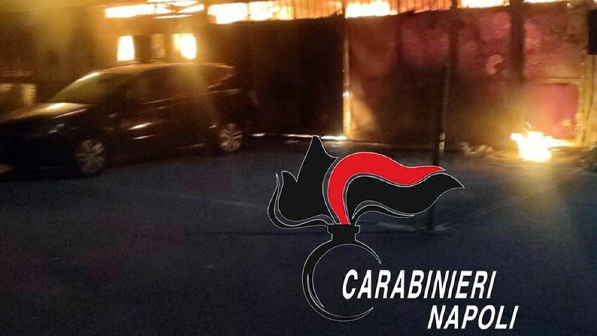 Il rogo nella fabbrica di guanti dei Paesi Vesuviani: incubo diossina - 