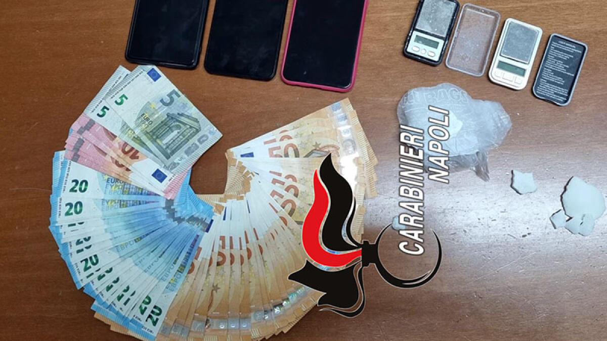 Droga a Terzigno, arrestati un 17enne e una 16enne - 