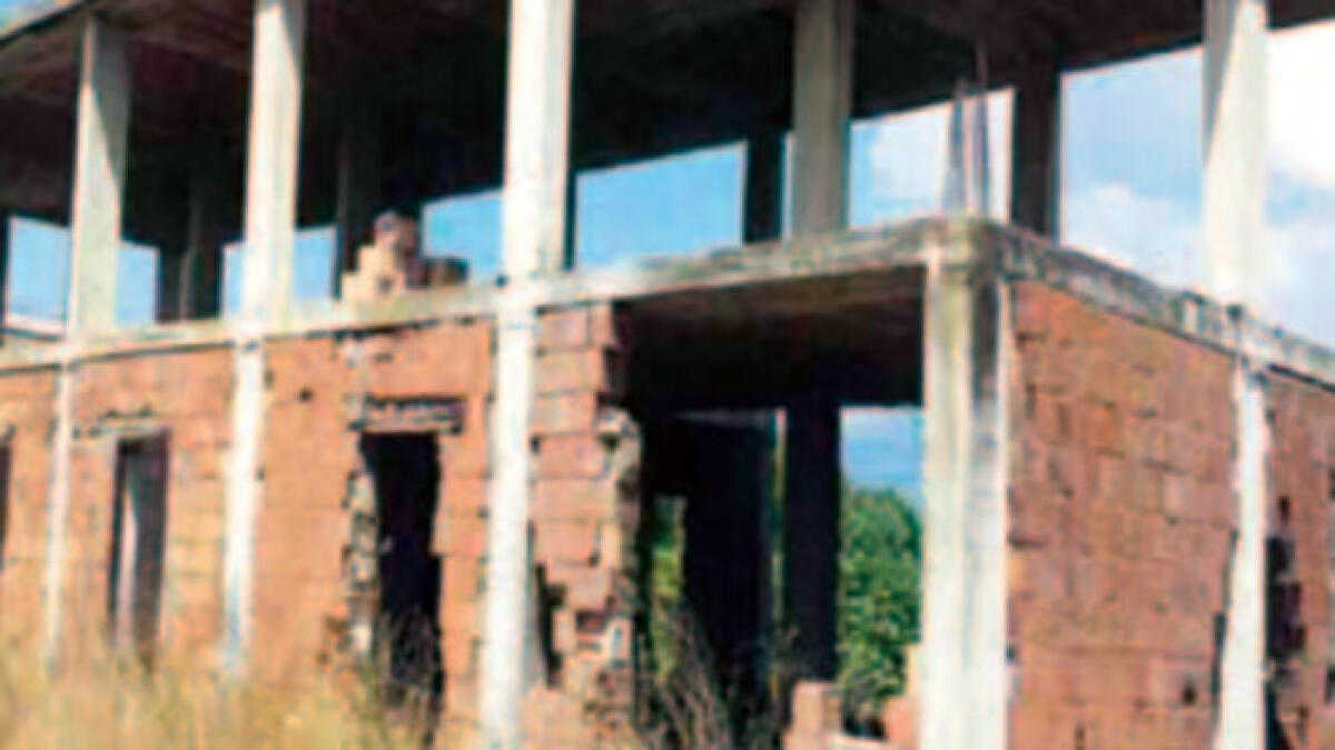 Abbattuto l'ecomostro di Pompei - 