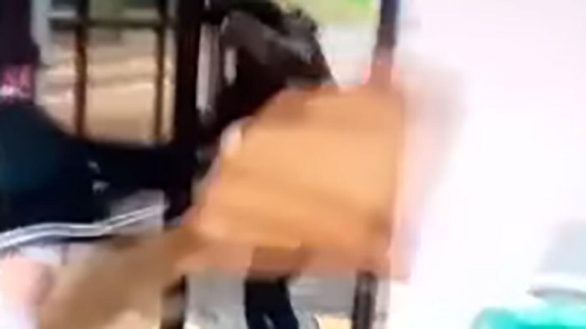 Sarno, aggredisce disabile poi chiede scusa con un video sui social - 