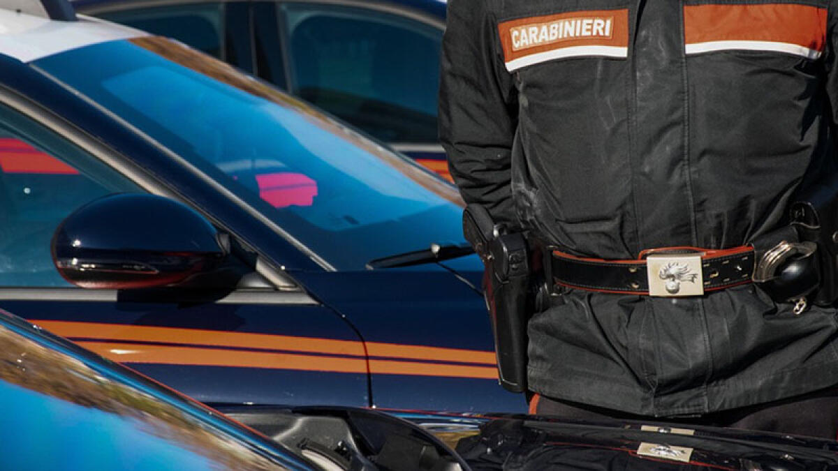 A 15 anni con il coltello in classe, trovata anche droga - 