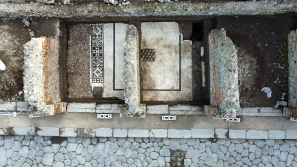 Pompei, affiora pavimento a mosaico di casa più antica - 