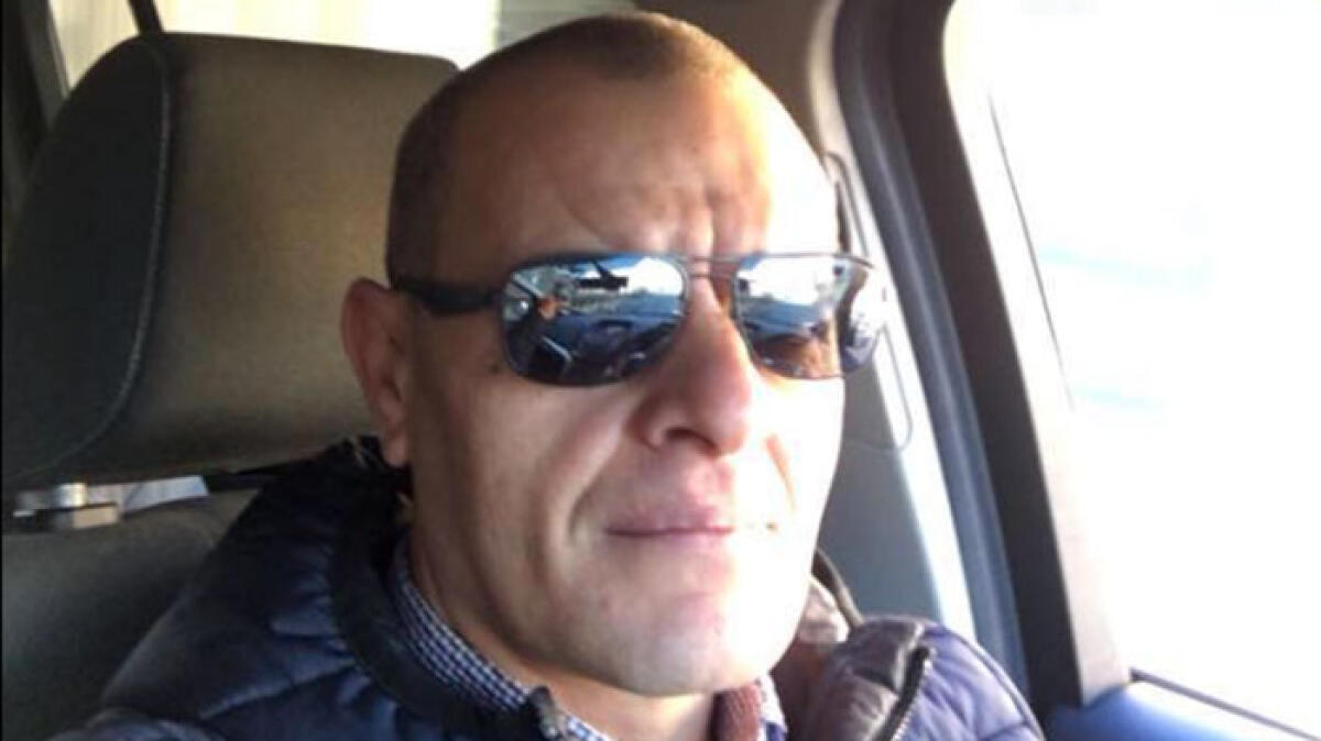 Gli sequestrano la falegnameria, lui si suicida all'interno - 