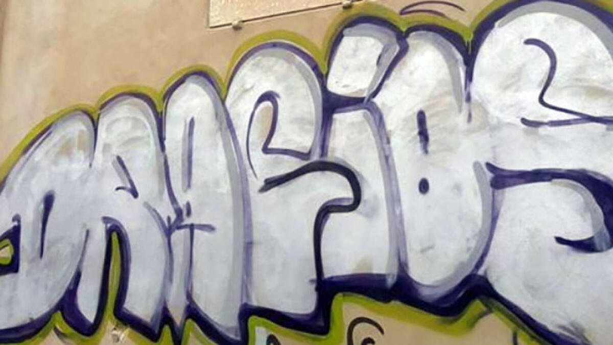 Vandalizzata la storica Basilica di San Domenico Maggiore - 