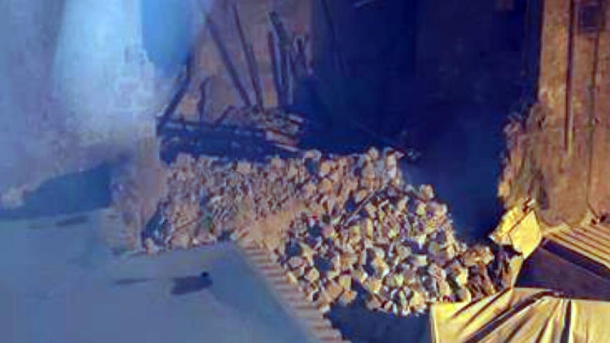 Edificio crolla sul pub, notte di terrore del Napoletano - 