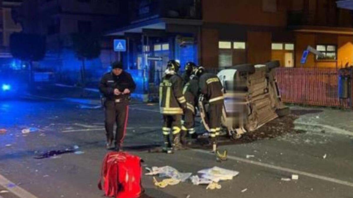 Finisce con la Jeep contro un muro, imprenditore muore sul colpo - 