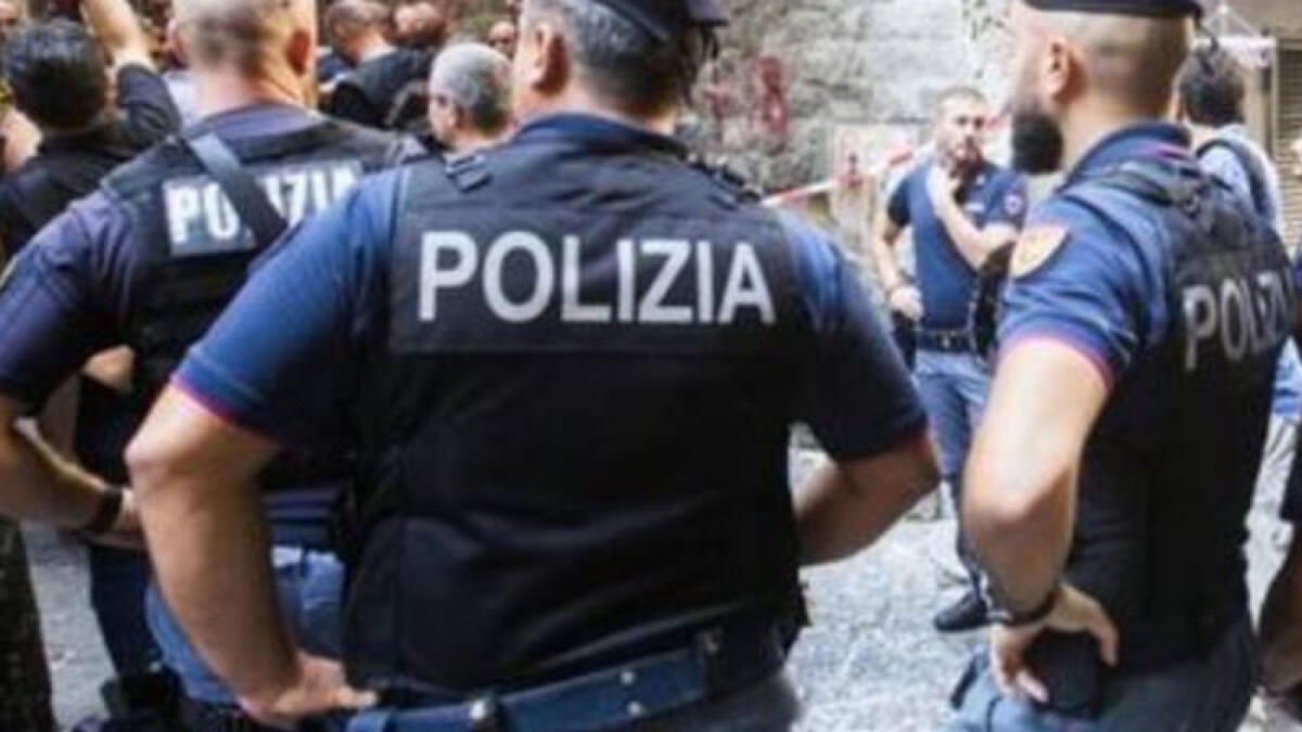 Napoli, sfratto esecutivo a due donne disabili dal loro "basso" - 