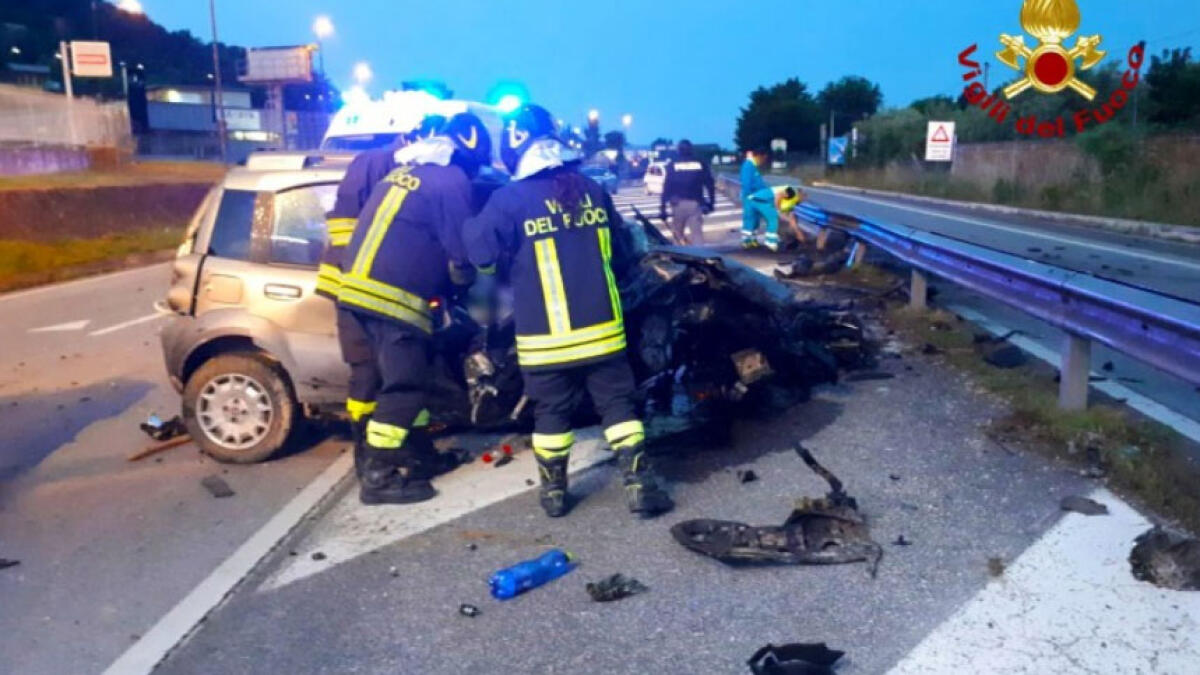 Incidente sulla Statale 7bis, muore una donna - 