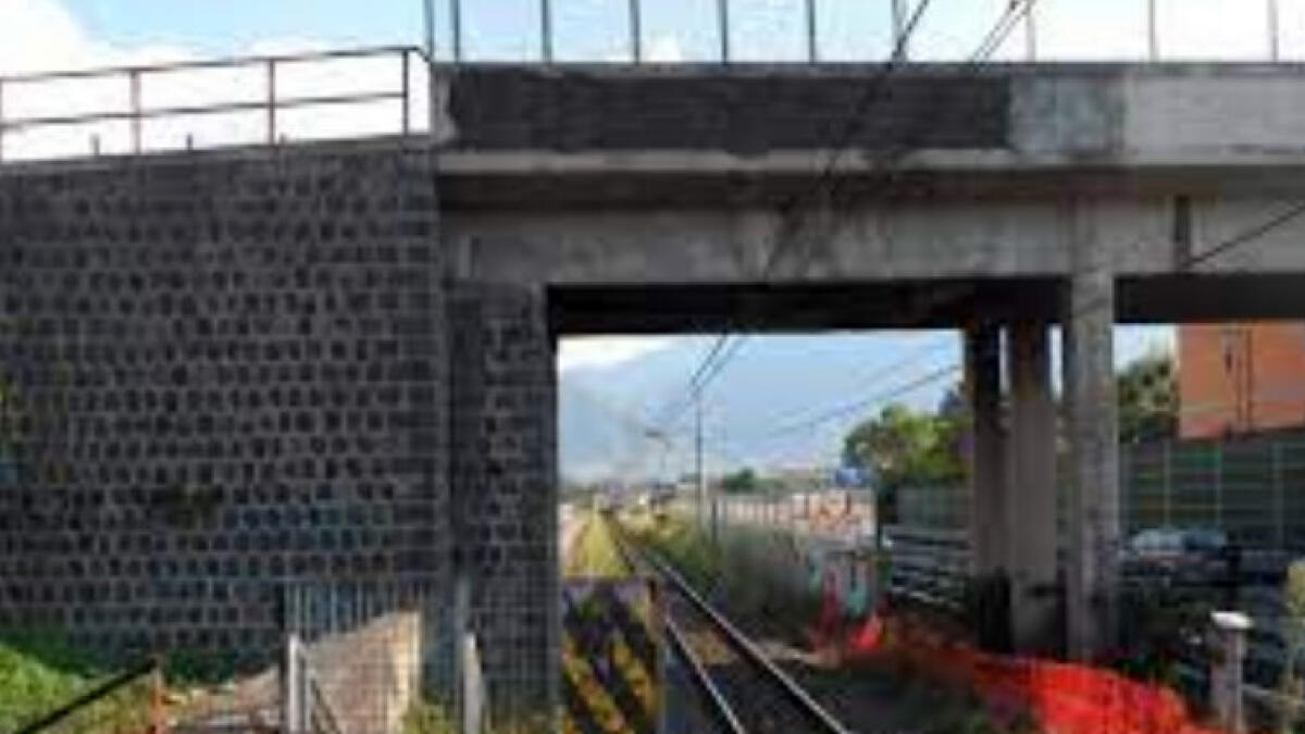 Lavori per nuovo cavalcaferrovia a Ponte Persica: strade chiuse fino a settembre - 