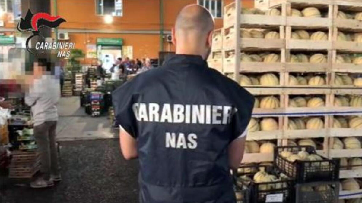 Blitz al mercato di Pagani-Nocera, sequestrate oltre 3 tonnellate di cibo - 
