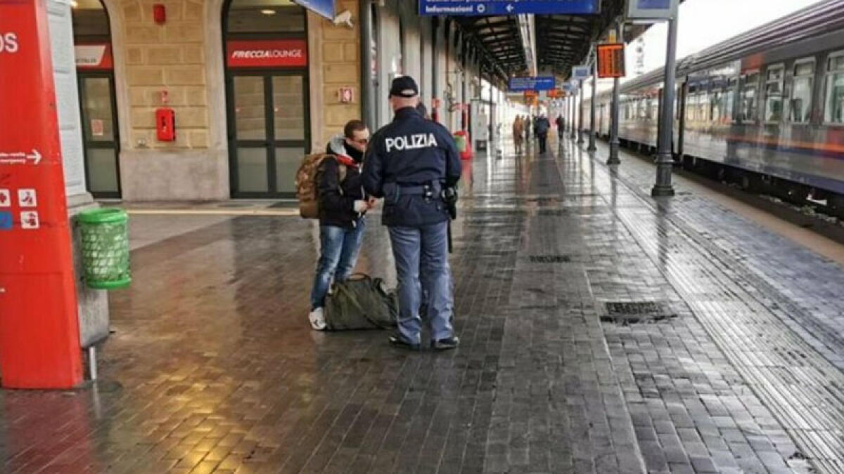 Narcos riconosciuto e catturato in treno - 