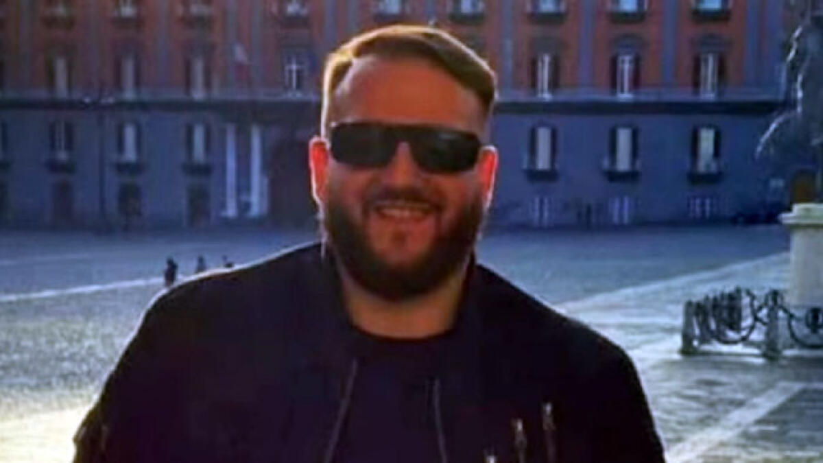 Ha mal di stomaco, Vittorio muore a 29 anni dopo essere stato dimesso - 