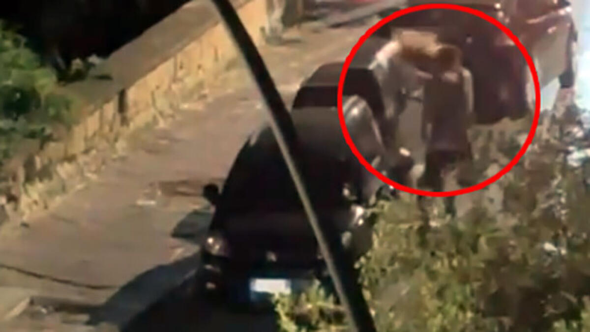 Ragazza schiaffeggiata, si indaga per lesioni aggravate - 