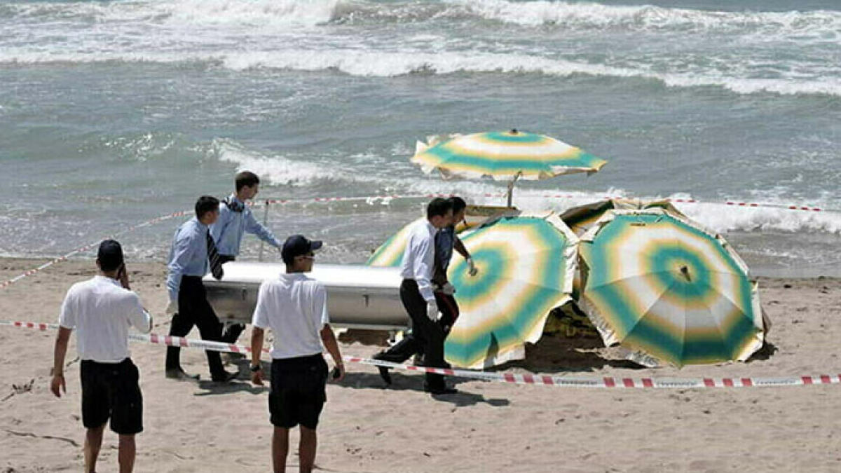 Malore in spiaggia, muore famoso prof grecista del Vesuviano - 