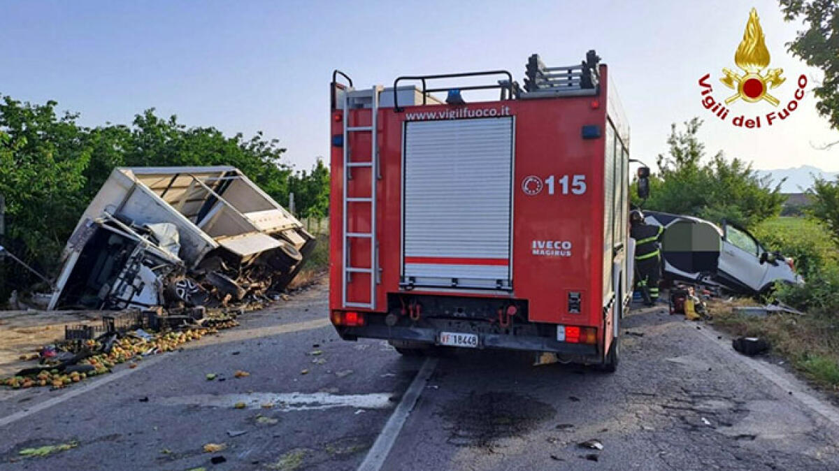 Domenica terribile in Campania: 4 morti sulle strade - 