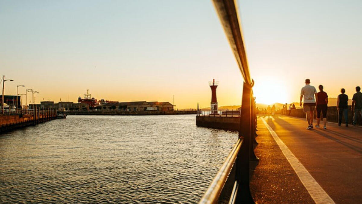Affonda barca nel Golfo di Napoli: a bordo due bimbi - 