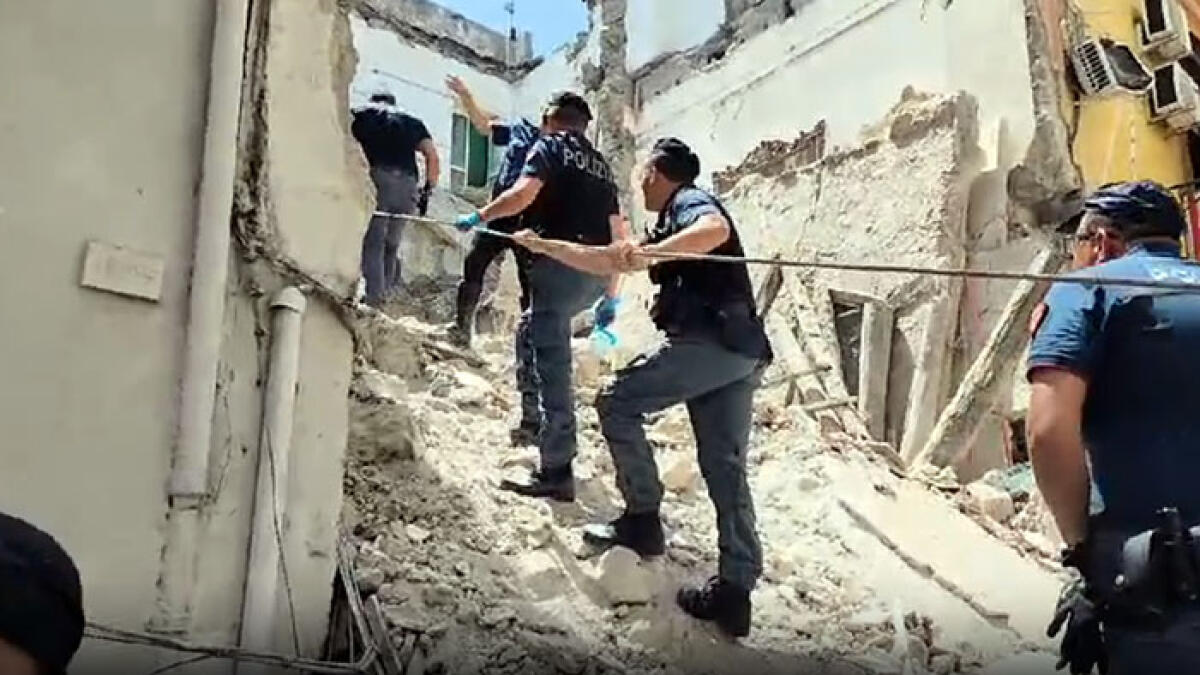 Pericolo crolli imminenti, evacuati altri 4 palazzi - 