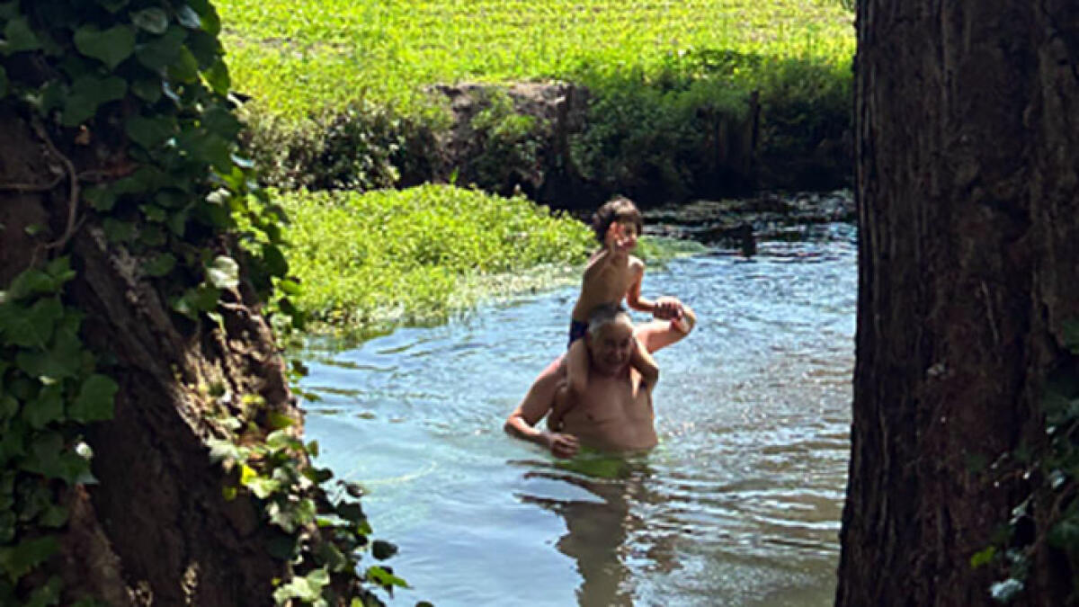 Si ripete il tuffo estivo nel Rio Santa Marina - 