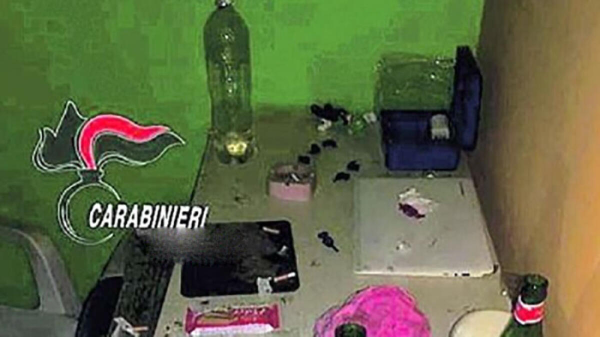 Scoperta "casa del crack": clienti attirati dai fuochi d'artificio - 