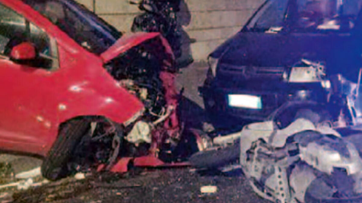 Disastroso incidente: coinvolte due auto e una moto - 