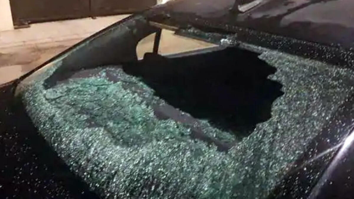 Il maltempo fa danni al Sud: violenta grandinata rompe anche le auto - 