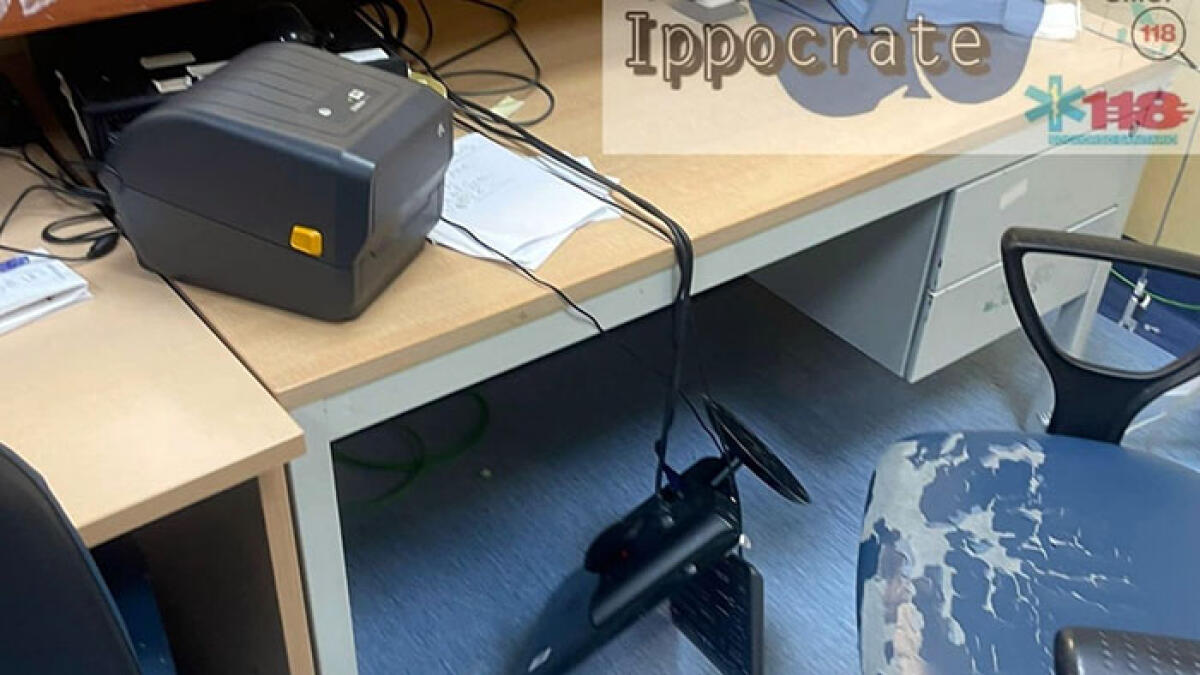 Accoltellato distrugge pronto soccorso: presi gli aggressori, lui rischia la vita - 