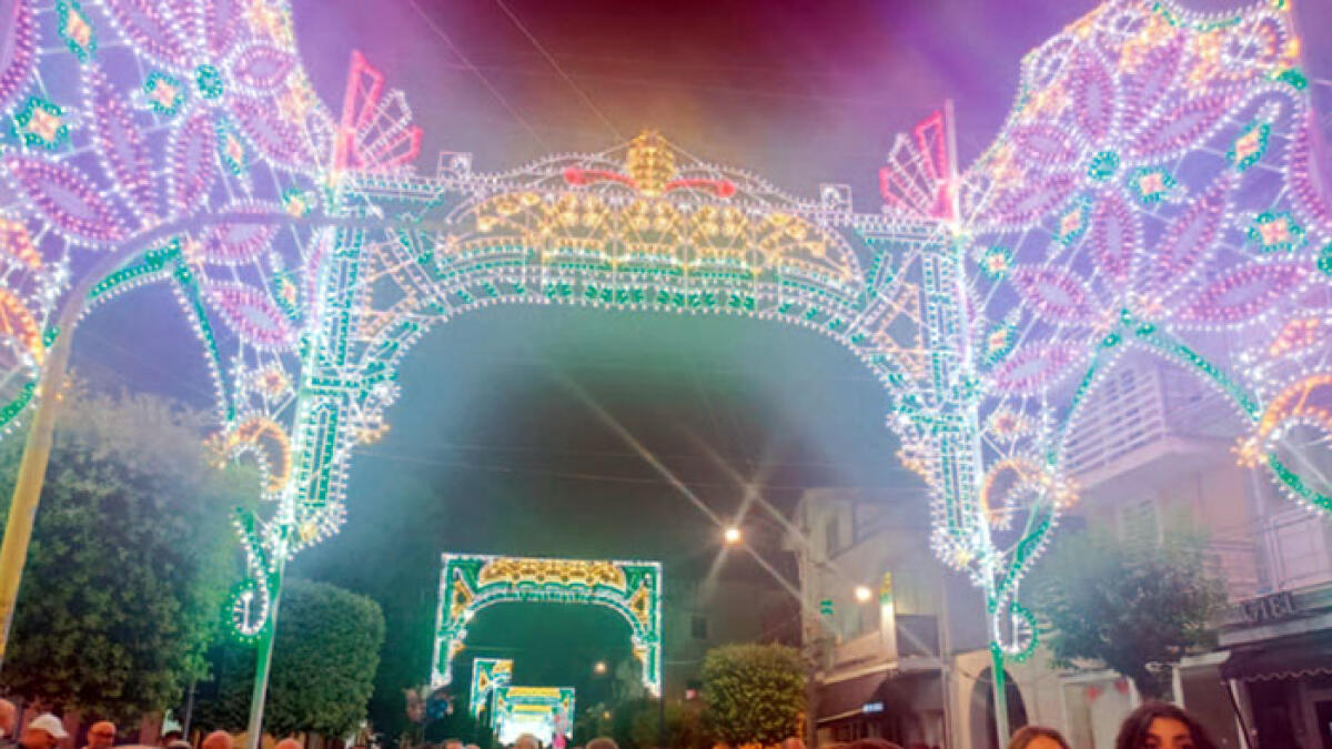 Gigli di Brusciano, accese le luminarie - 