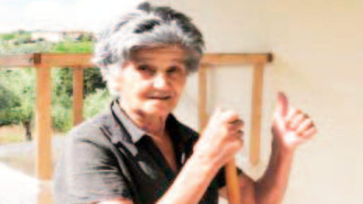 "Ora prendo il fucile", nonna mette in fuga i ladri entrati in casa - 