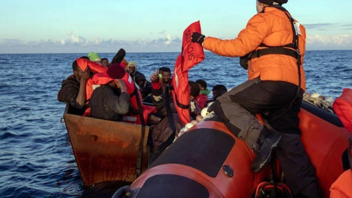 Record di sbarchi, 500 migranti subito in Campania - 