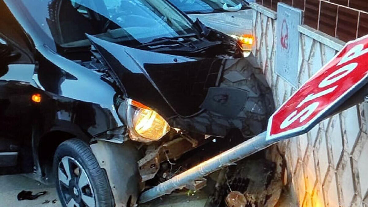 Incidente tra 3 auto, sette feriti: muore un uomo di Brusciano - 