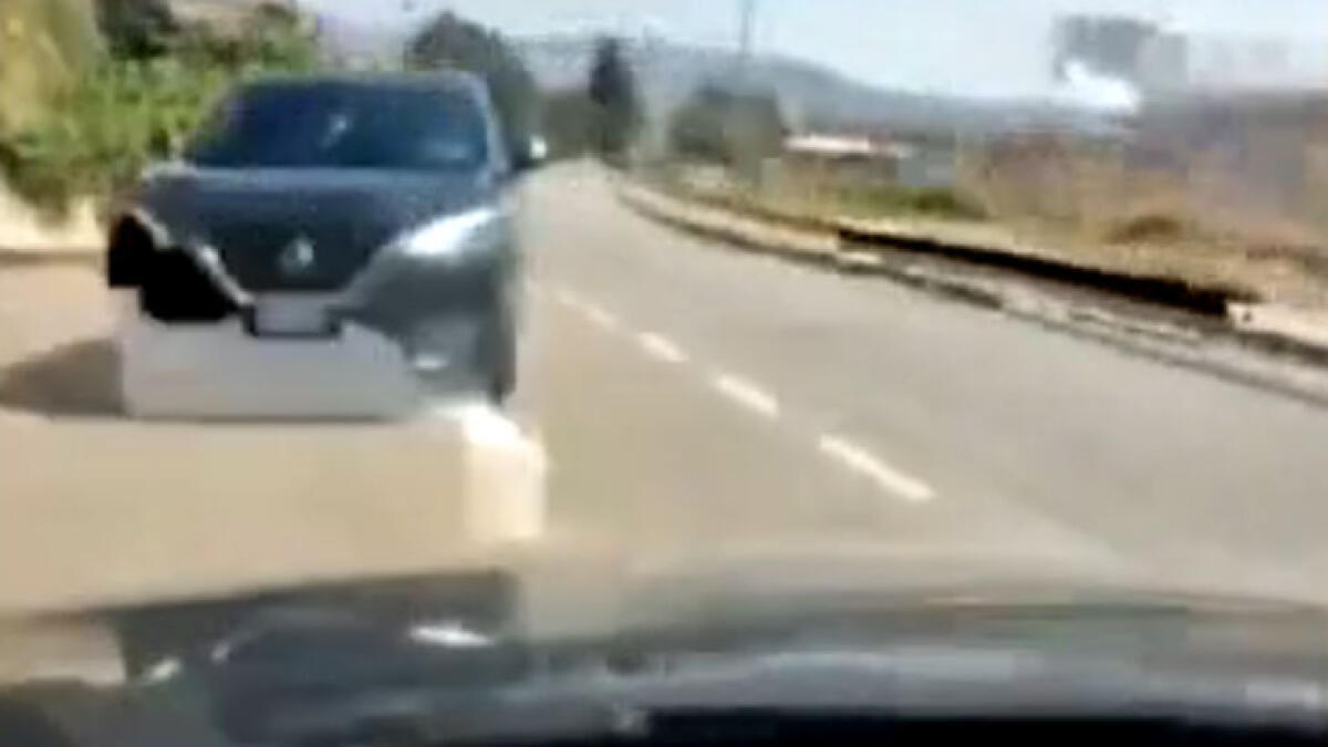 Guida Audi in diretta social e si schianta contro un'auto: grave bimba - 