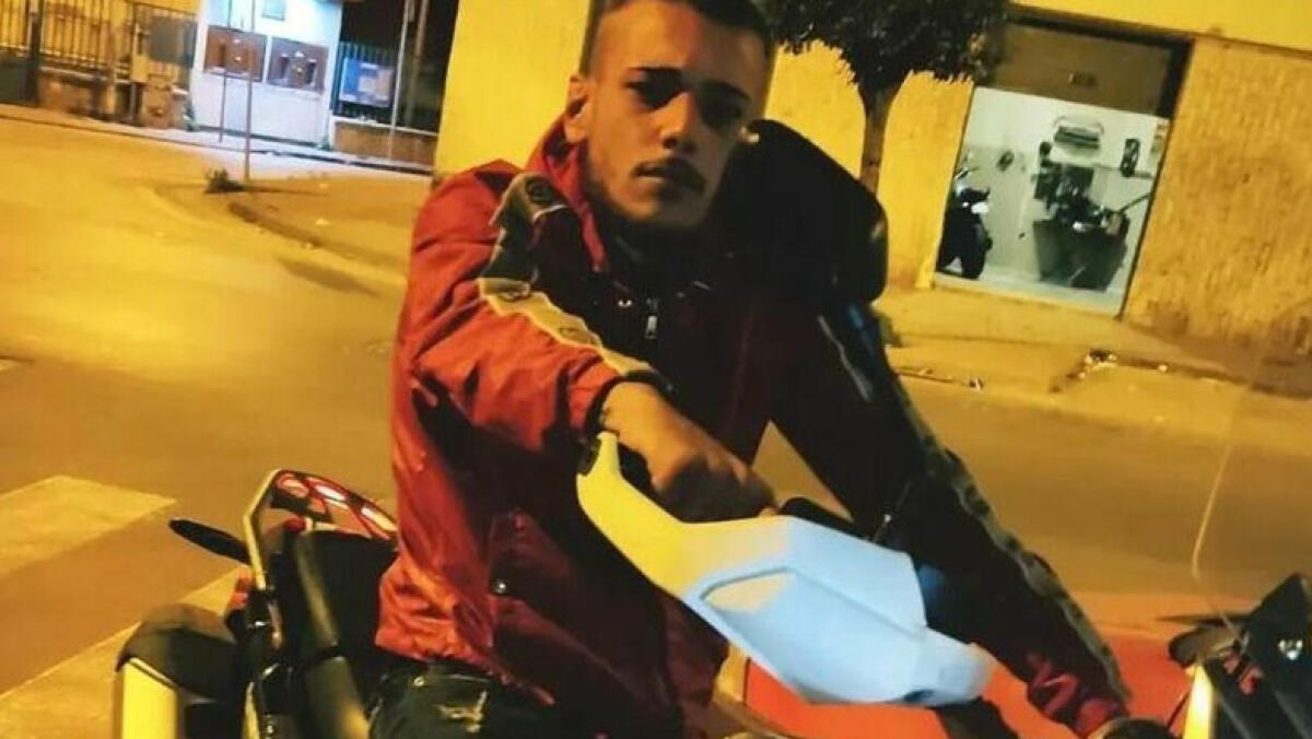 Incidente nel Napoletano, Antonio muore a 23 anni - 