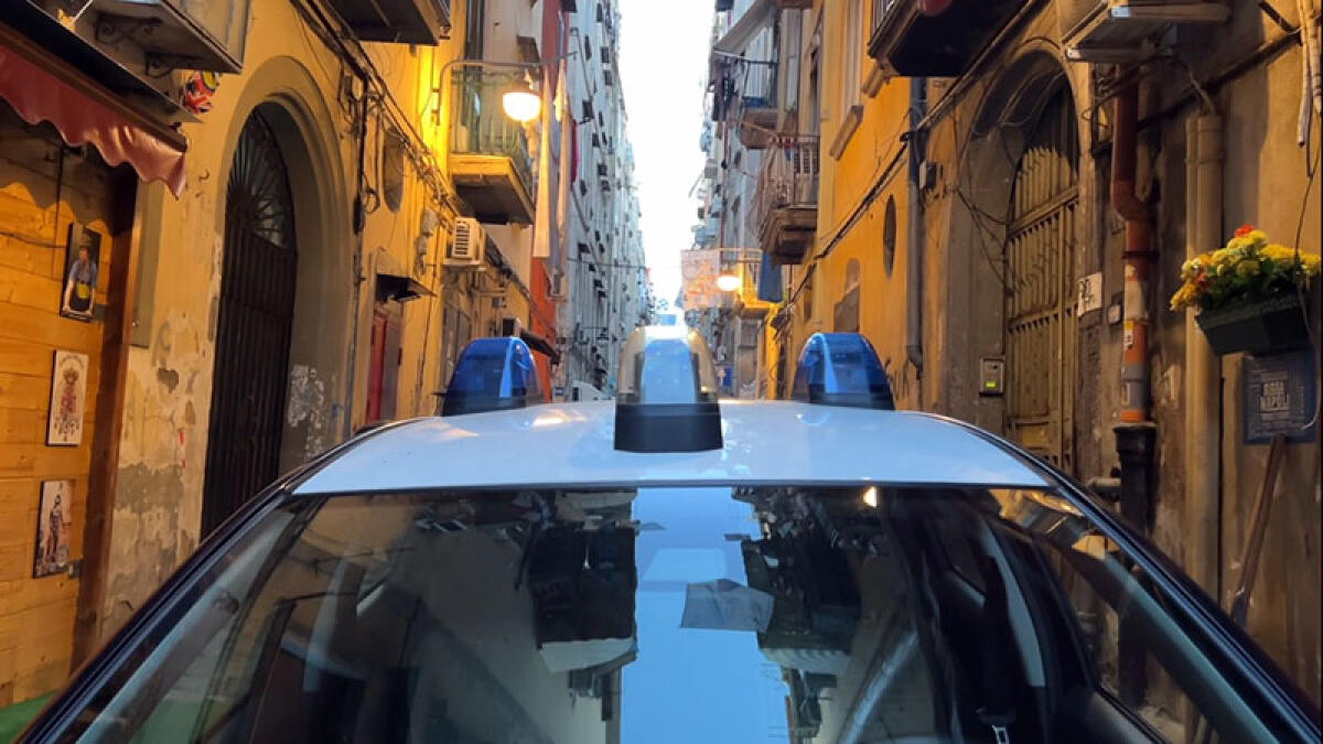 Furto di corrente, arrestato ristoratore dell'area vesuviana - 