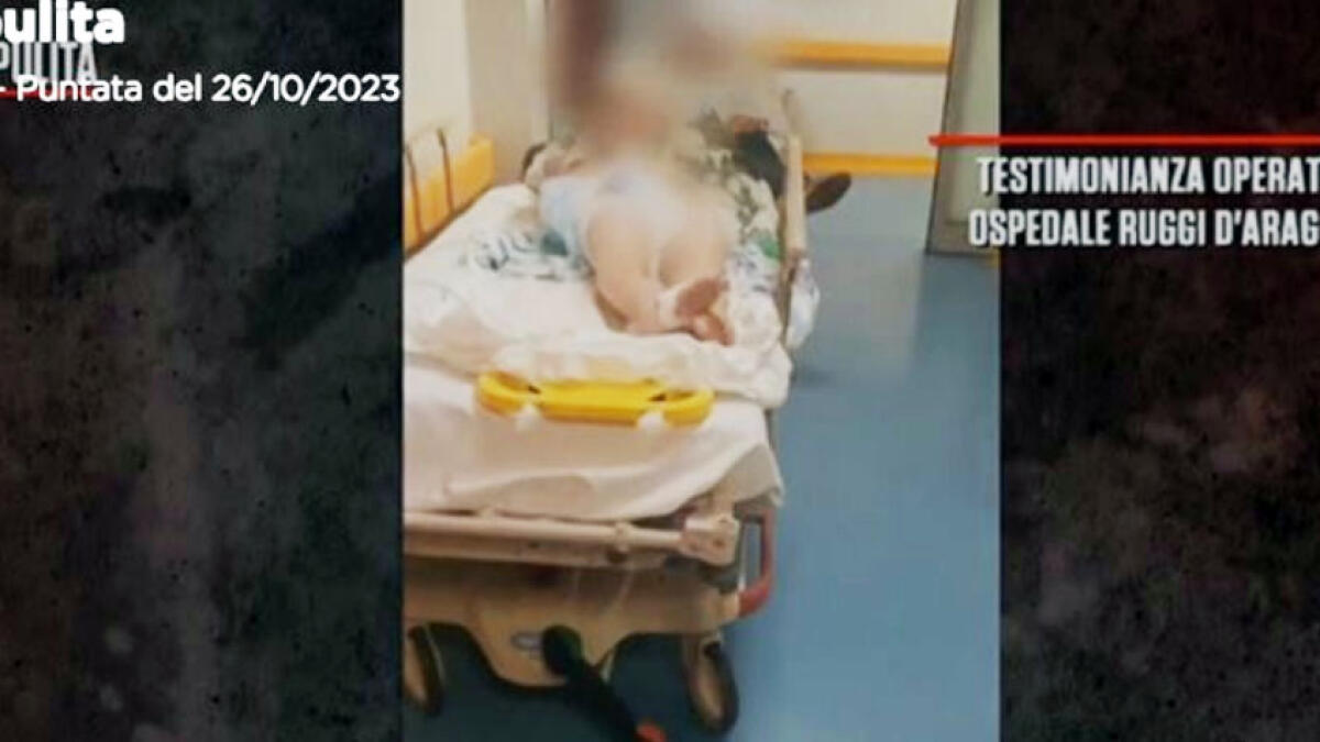 Ospedale di Salerno, in tv vanno i pazienti legati e senza cibo al pronto soccorso - 