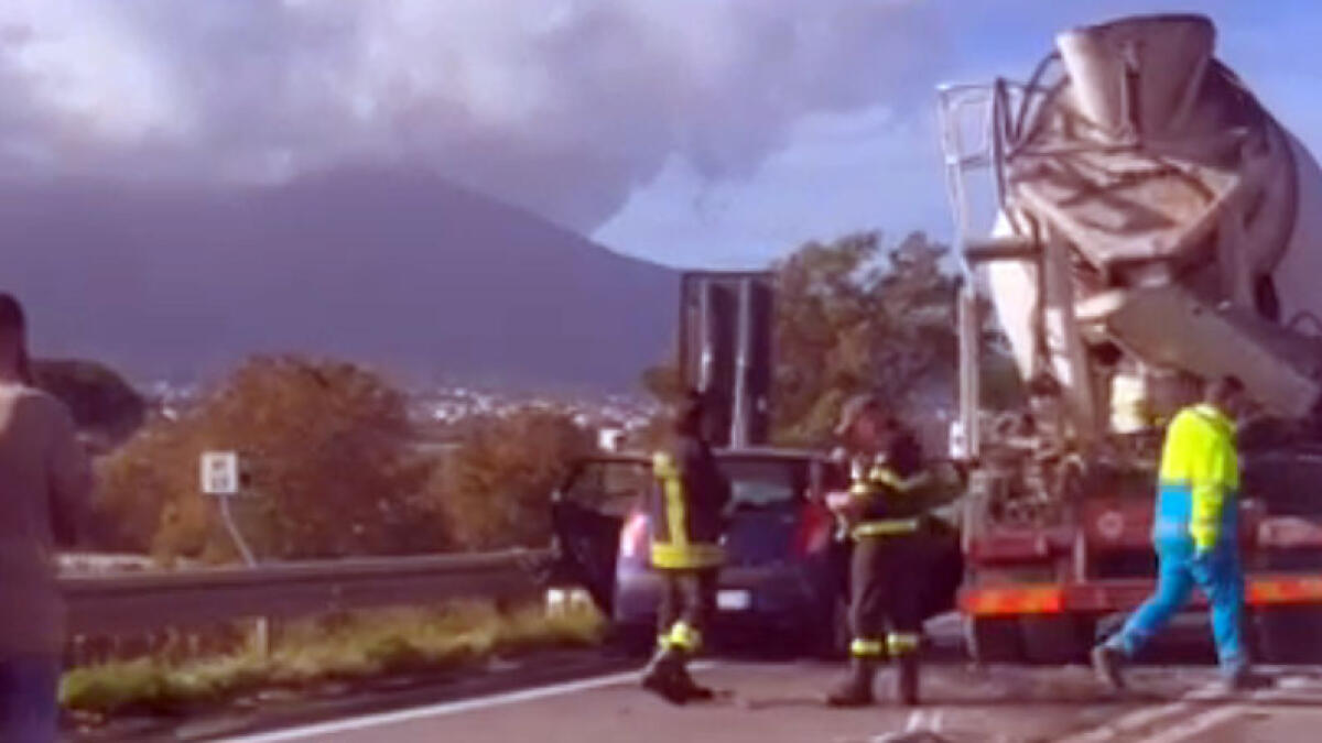 Auto contro betoniera: feriti sulla Statale 268 - 