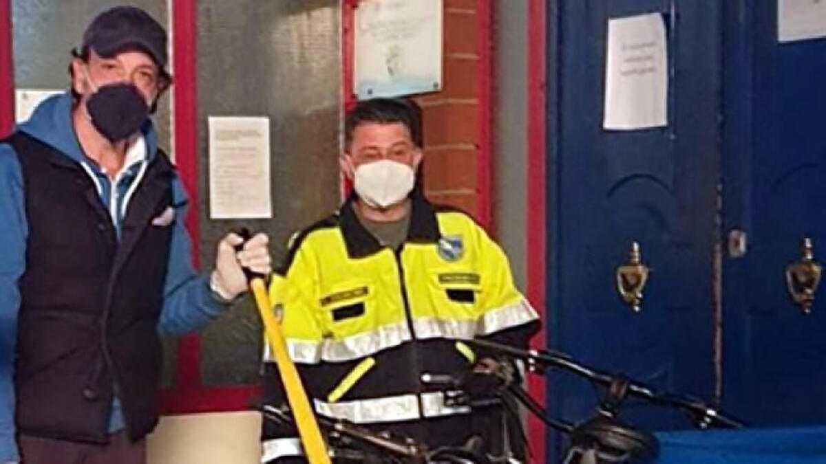 Bici di un migrante rimossa, il sindaco di Striano condannato per furto - 