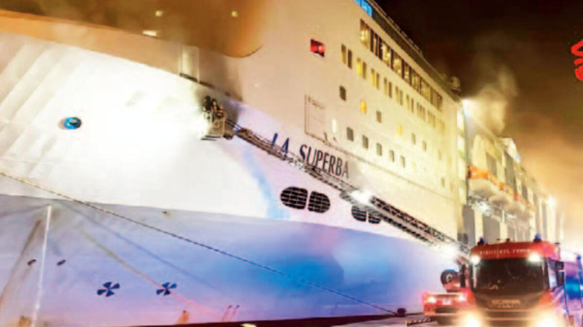 Incidente per una nave partita da Napoli: causato dal maltempo - 