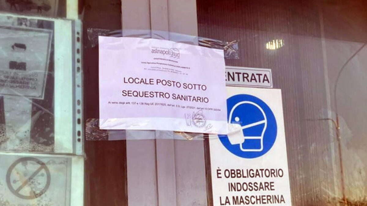 Palma Campania, sequestrati oltre 3 quintali di alimenti tra muffa e sporcizia - 