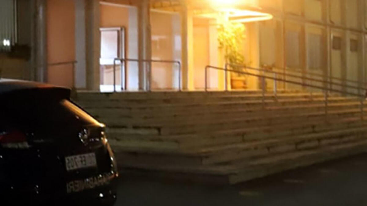 Ragazzine si accoltellano in classe, a 17 anni arrestata per tentato omicidio - 