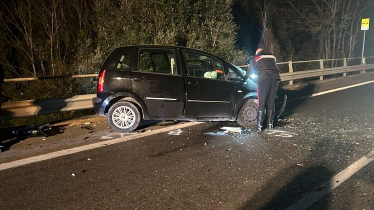 Scontro frontale sulla Statale, ferite mamma e figlia - 