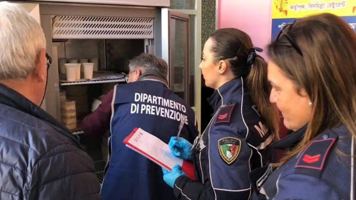 Gravi carenze igieniche, sigilli ad un ristorante a Palma Campania - 