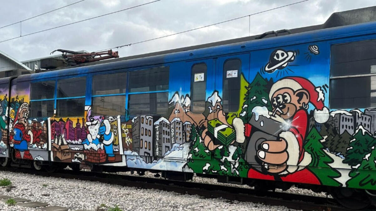 Circumvesuviana, presentato il treno di Natale firmato da Pluto - 