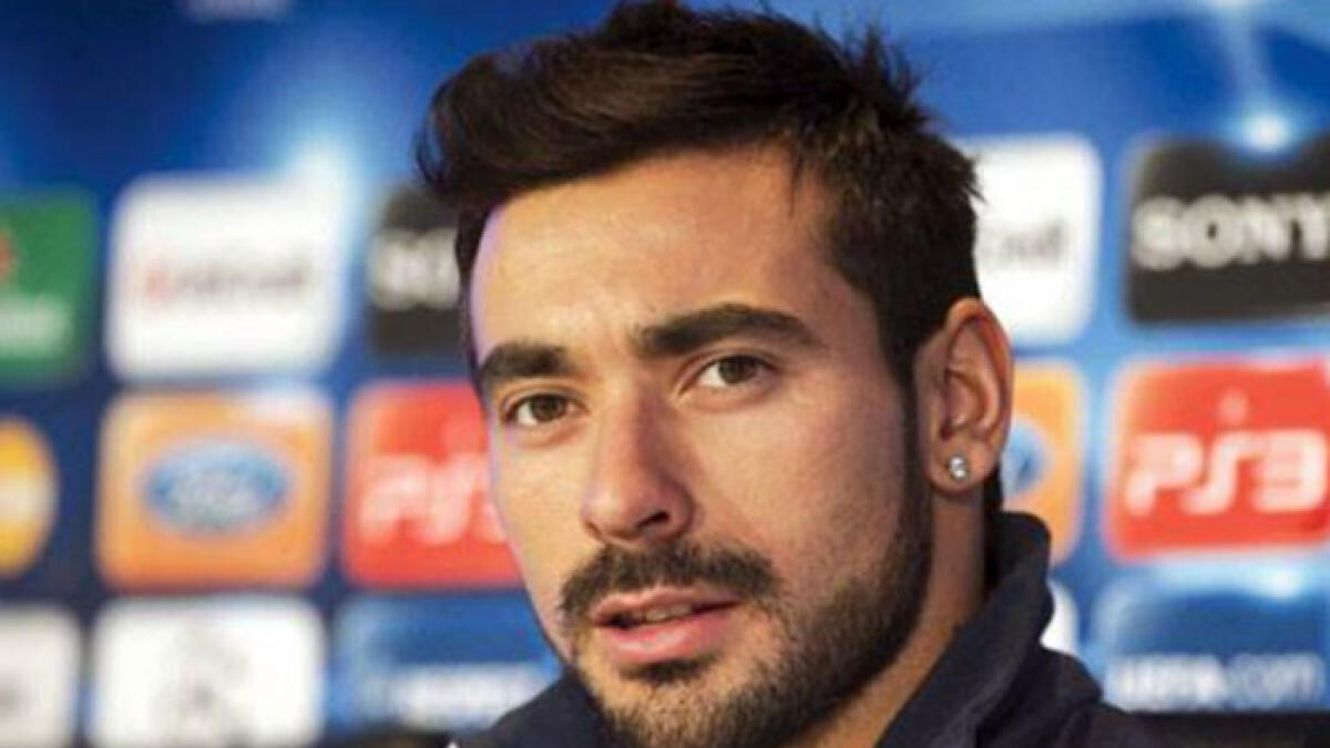 Voci su Lavezzi: sarebbe ricoverato in una clinica per l'igiene mentale - 