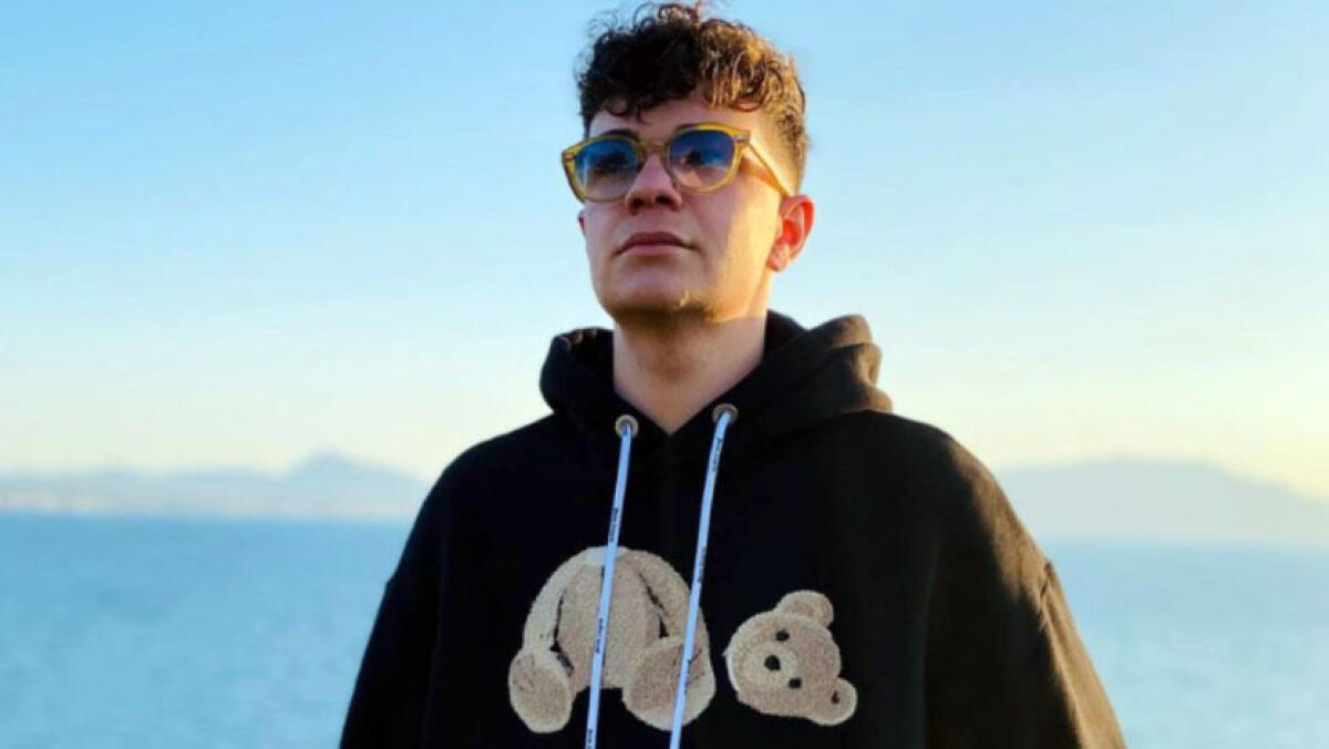 Francesco muore a 20 anni dopo una rissa a calci e pugni - 