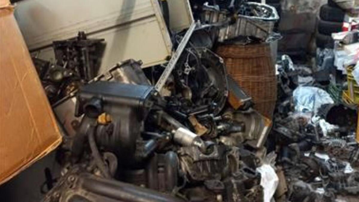 Terra dei Fuochi, sequestrate 4 attività commerciali - 